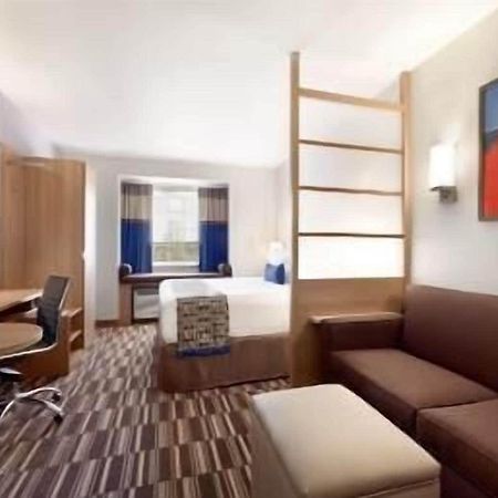 Microtel Inn & Suites By Wyndham Beaver Falls Zewnętrze zdjęcie