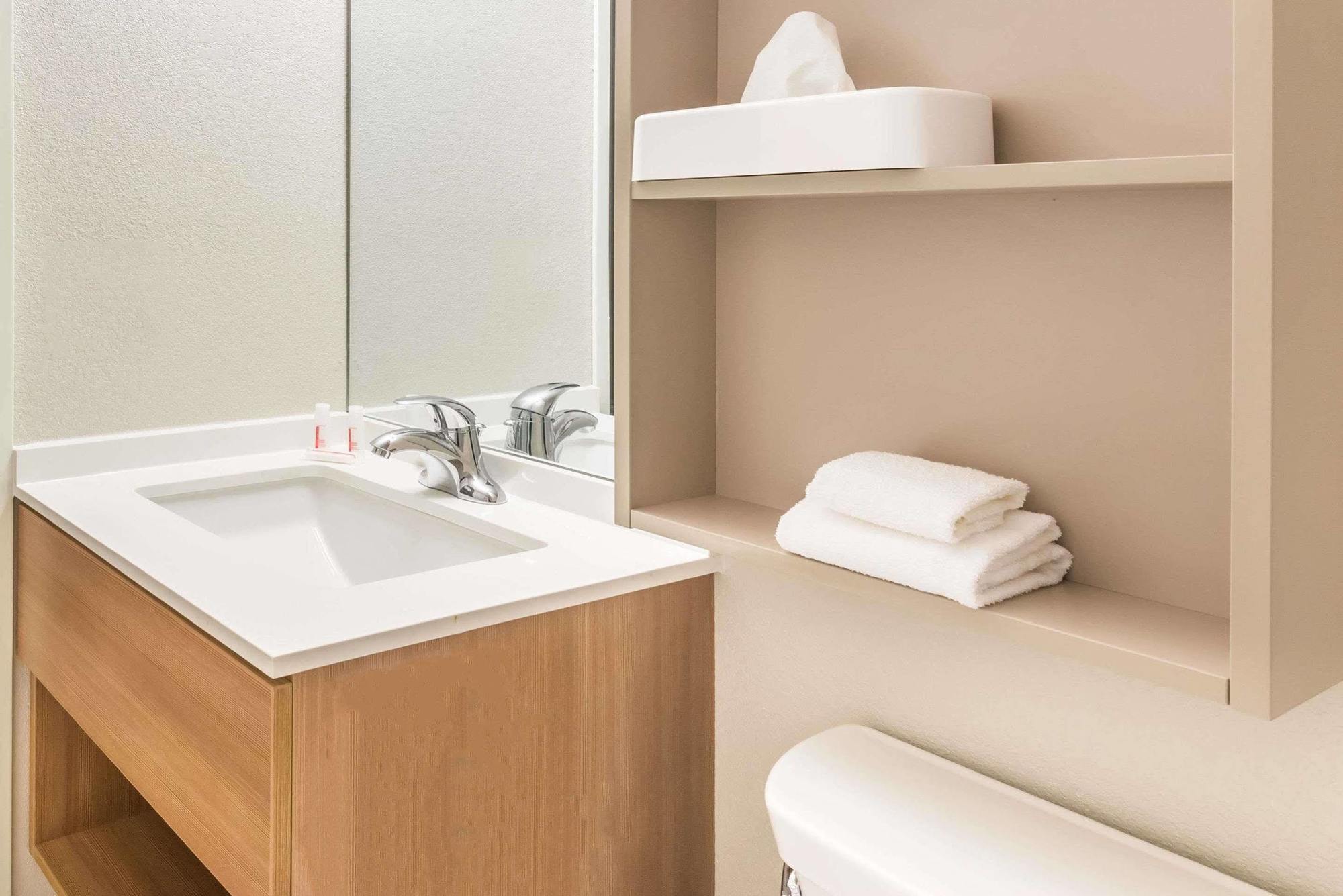 Microtel Inn & Suites By Wyndham Beaver Falls Zewnętrze zdjęcie