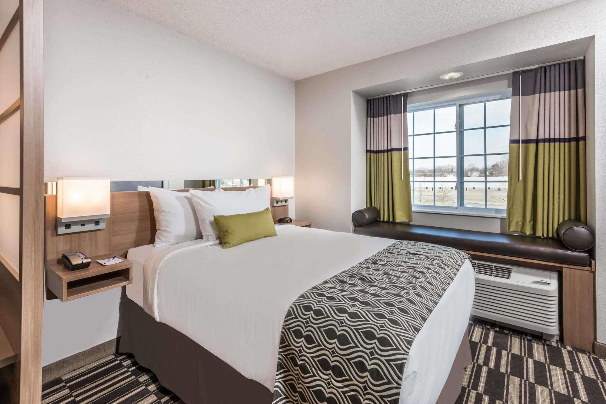 Microtel Inn & Suites By Wyndham Beaver Falls Zewnętrze zdjęcie